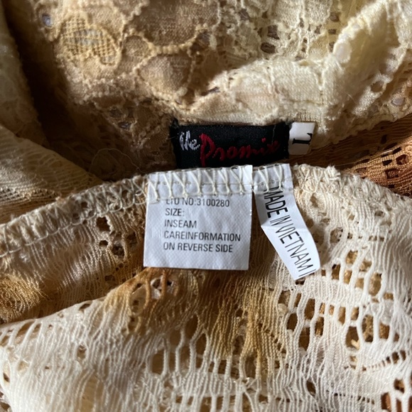 Long sleeve cardigan with black lace - Picture 3 of 3